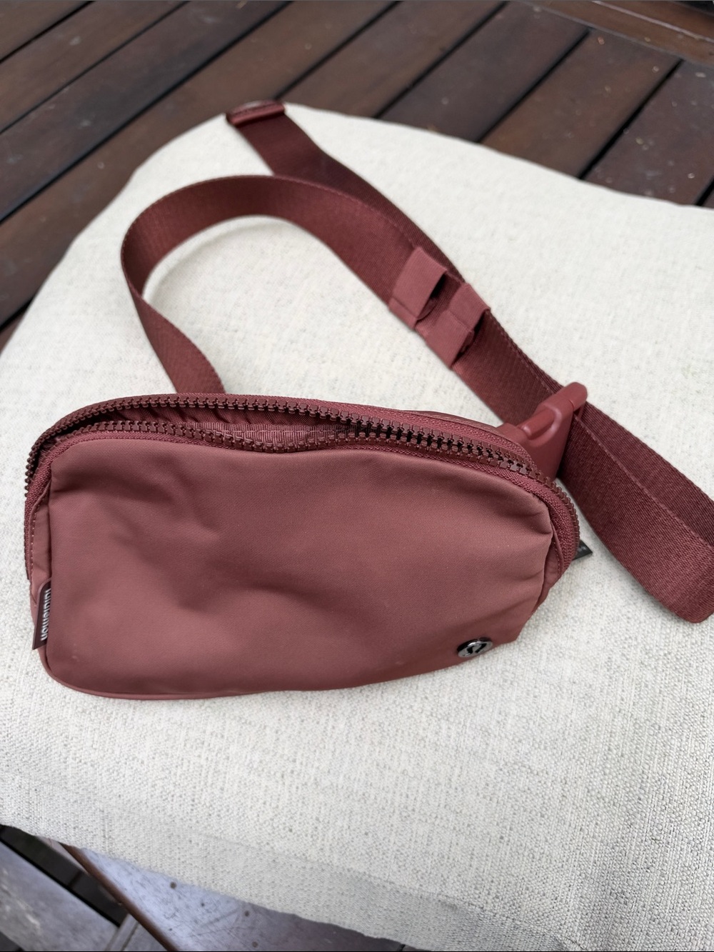 lululemon athletica mauve bag